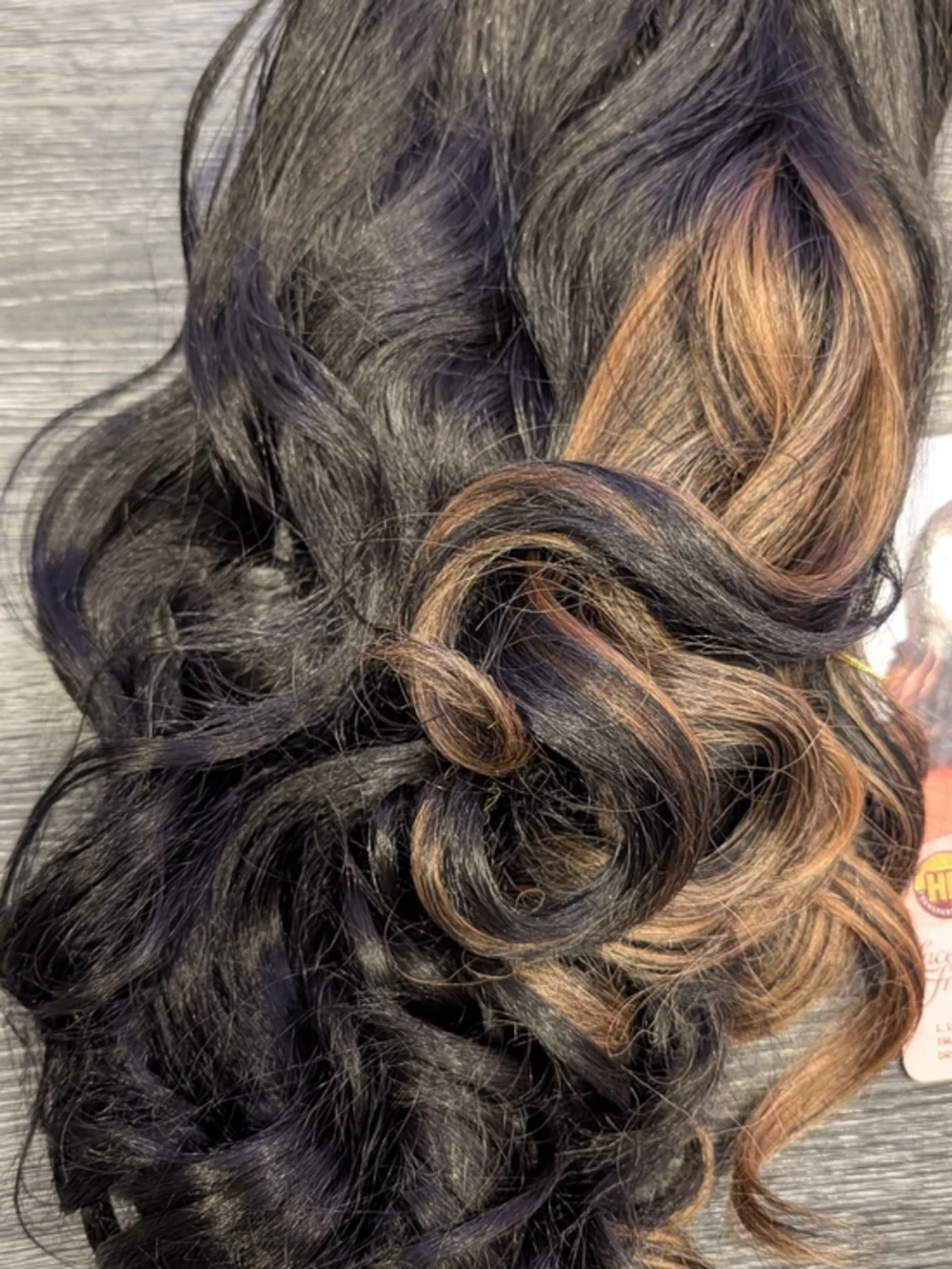 Outre HD Lace Front Wig Melted Hairline Glueless Juliet